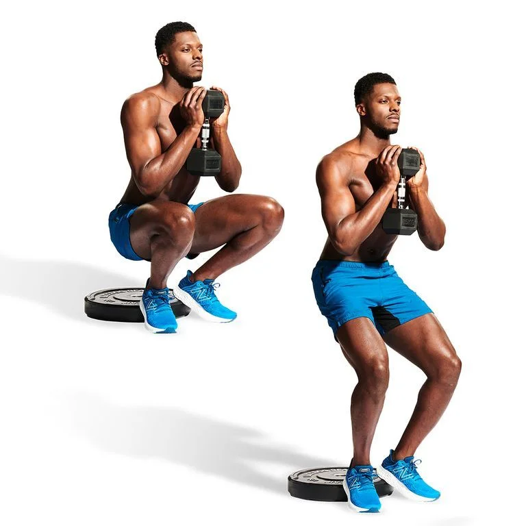 Goblet squat aux haltères